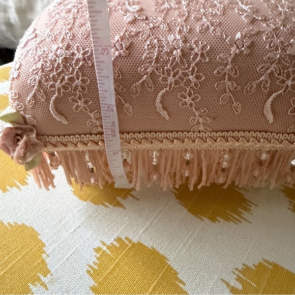 Pink Lace Decorative Footstool Pin cushion - Picture 5 of 7